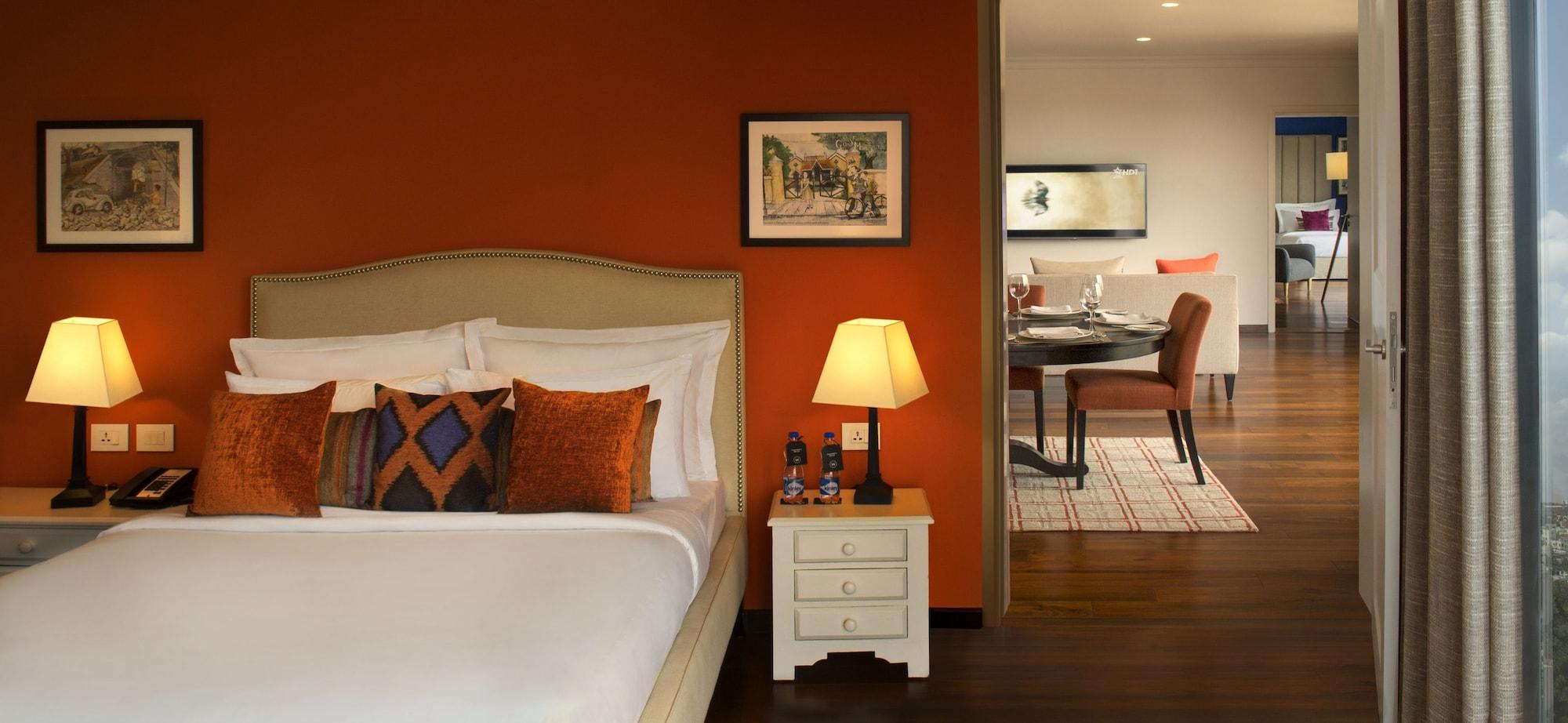 The Waverly Hotel & Residences Bengaluru Zewnętrze zdjęcie