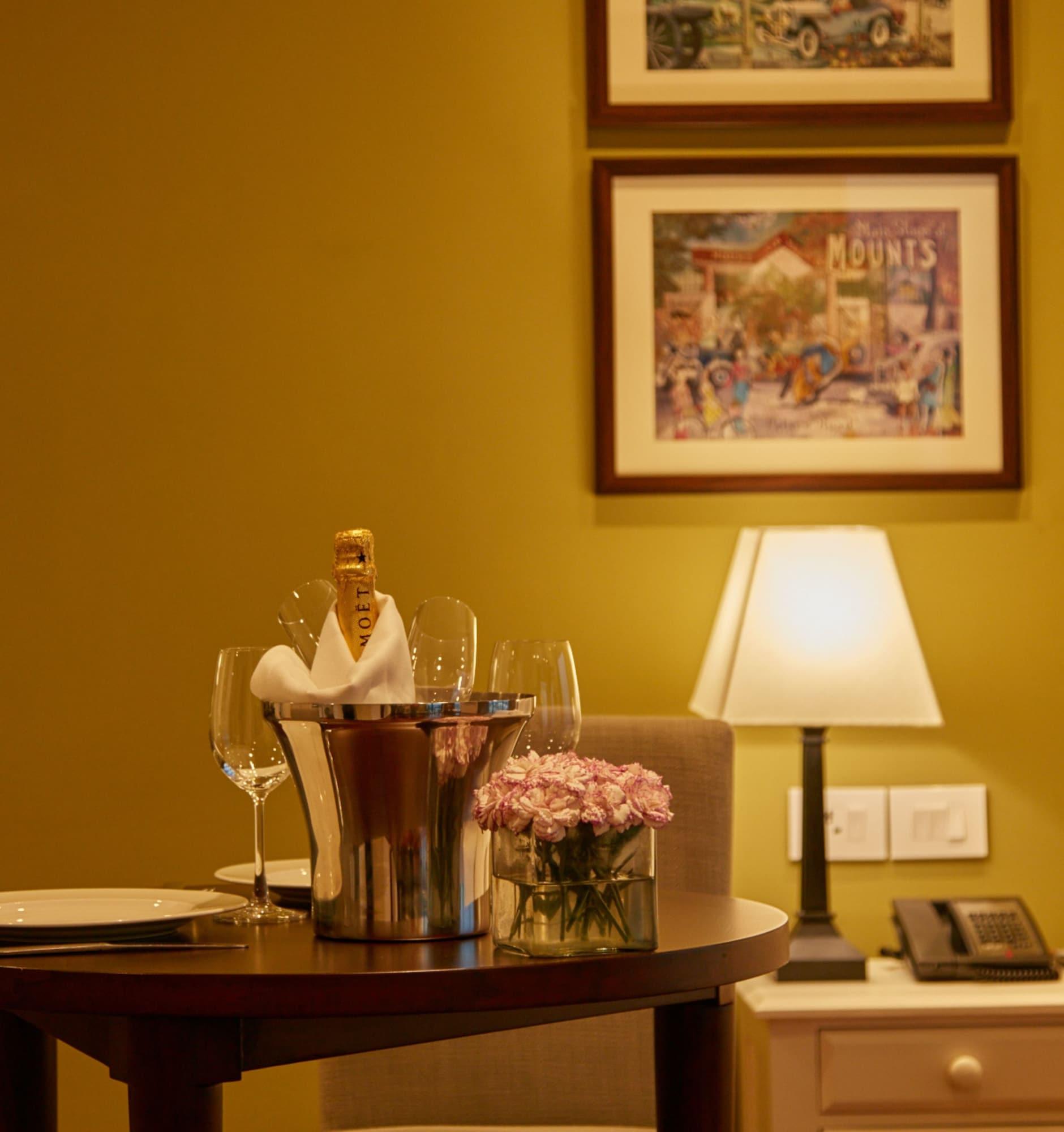 The Waverly Hotel & Residences Bengaluru Zewnętrze zdjęcie