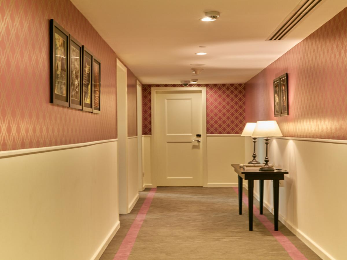 The Waverly Hotel & Residences Bengaluru Zewnętrze zdjęcie