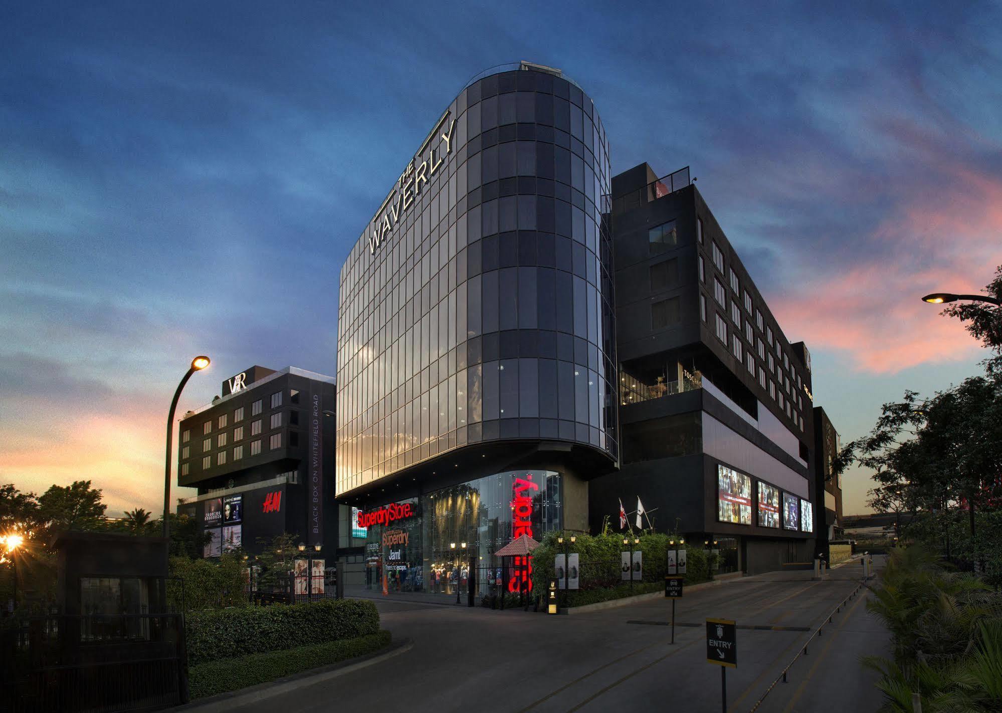 The Waverly Hotel & Residences Bengaluru Zewnętrze zdjęcie